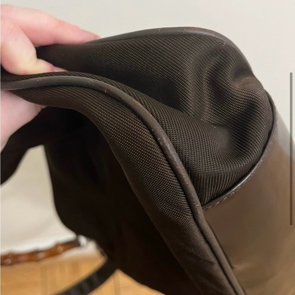 Vintage Gucci Brown Nylon With Bamboo handles - Picture 4 of 9